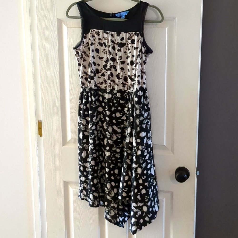 Lightweight Simply Vera dress